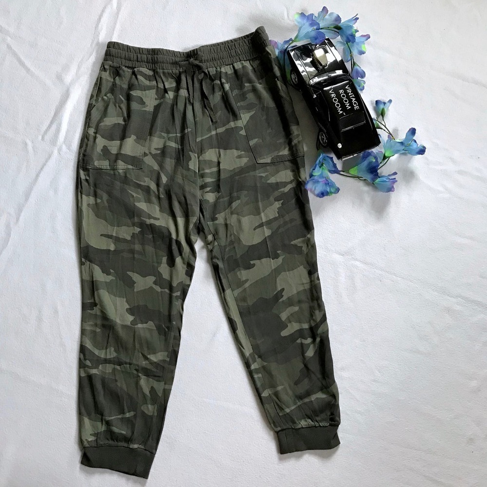 Splendid NWOT Camo Lightweight Jogger Women S *Pls See Description* - Picture 2 of 12